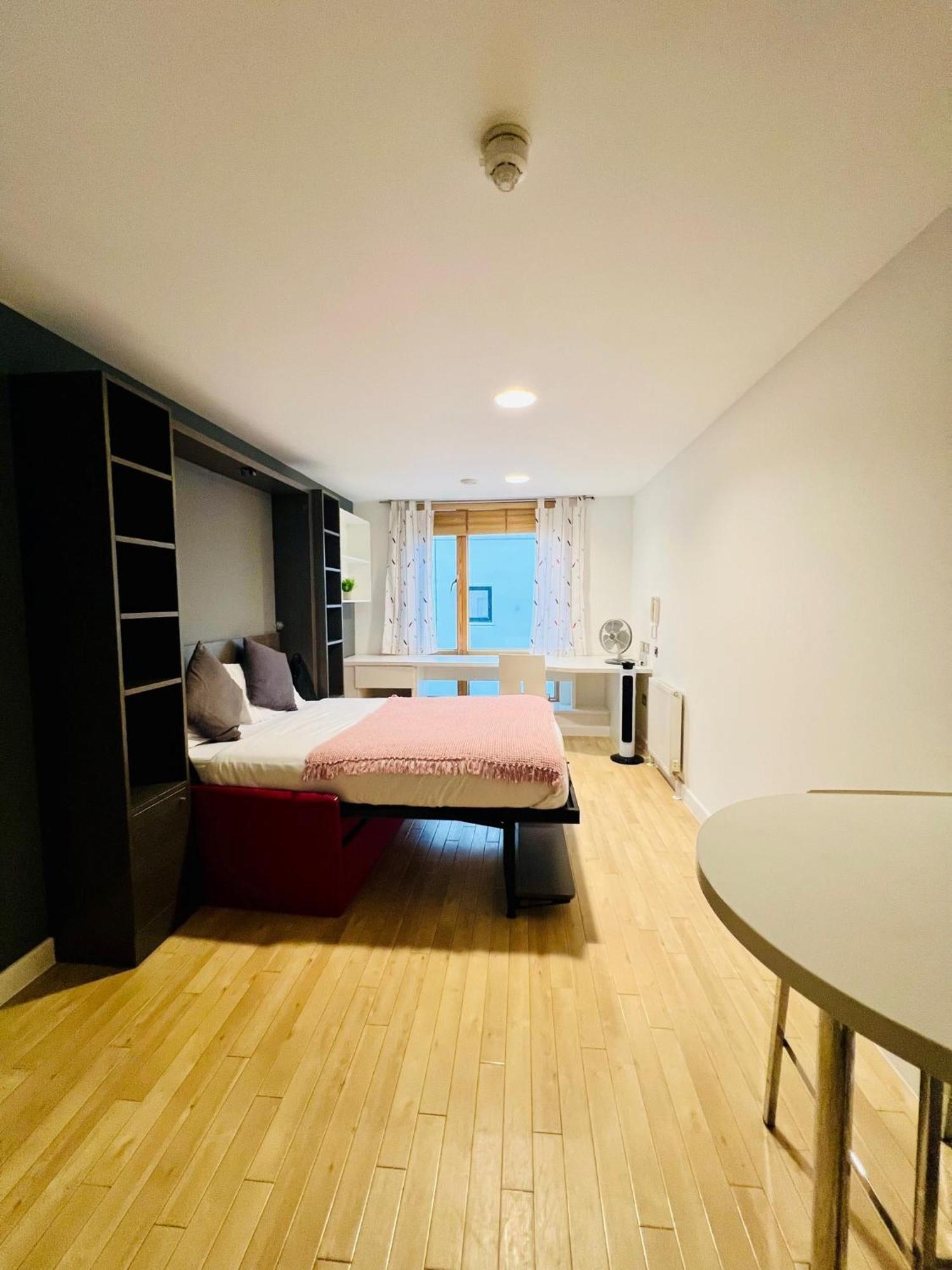 Appartamento Stuhomes - Arundel House Londra