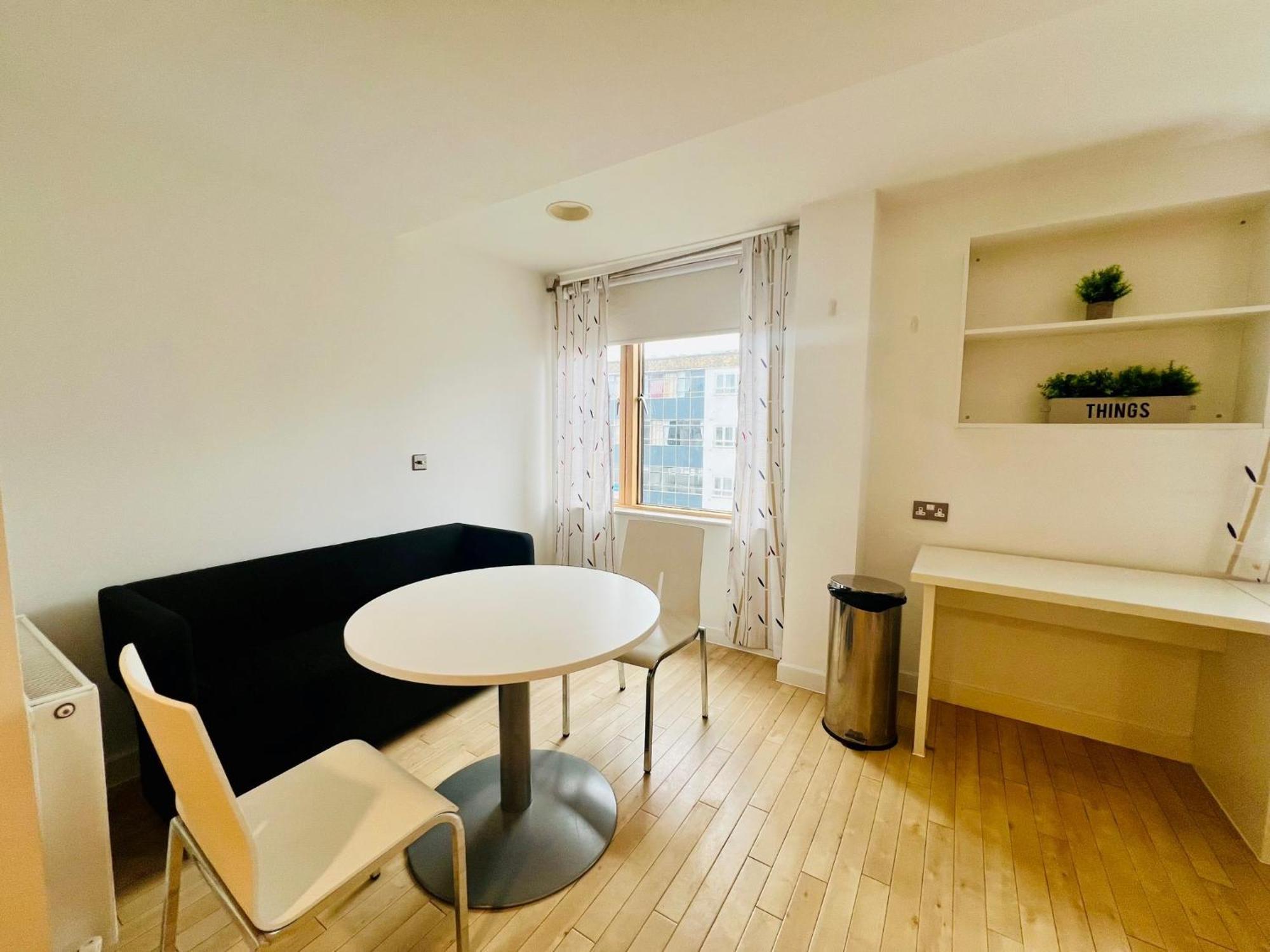 Stuhomes - Arundel House * Londra