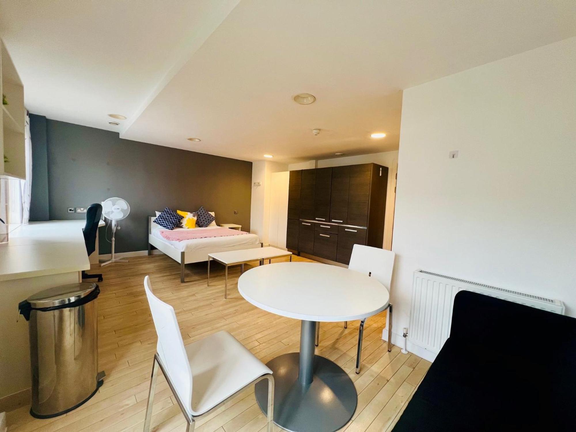 Appartamento Stuhomes - Arundel House Londra