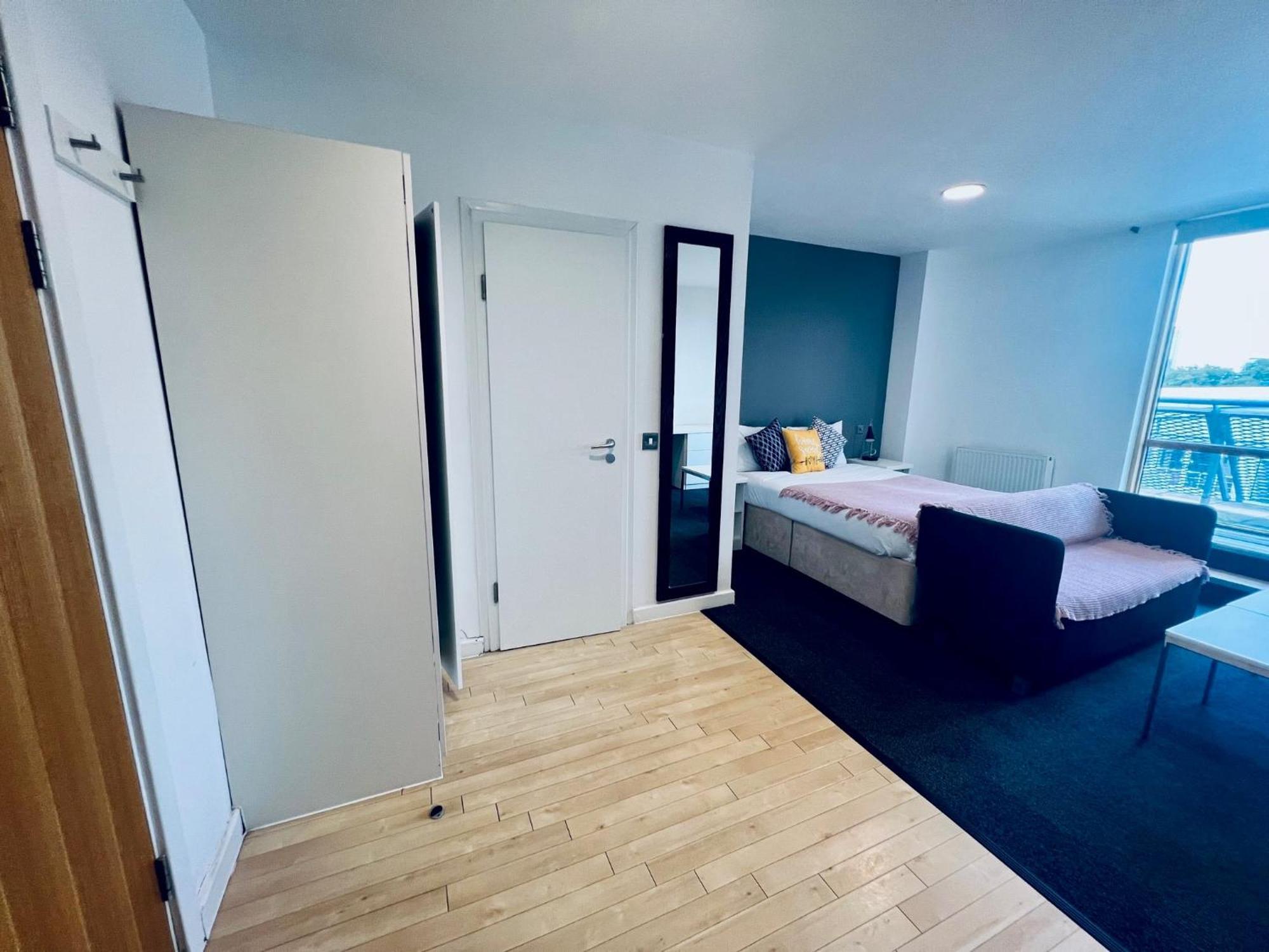 Stuhomes - Arundel House Londra